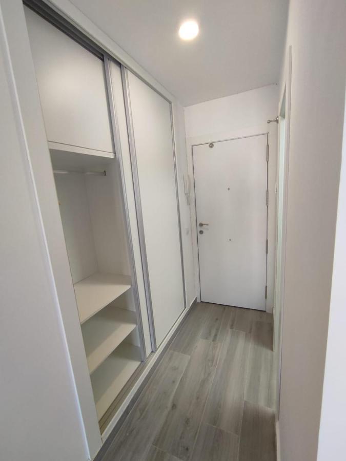 Estudio Recien Reformado En Primera Linea De Playa Apartment Benalmádena Exterior foto