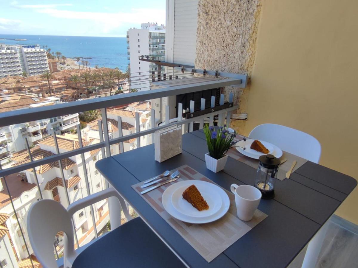 Estudio Recien Reformado En Primera Linea De Playa Apartment Benalmádena Exterior foto